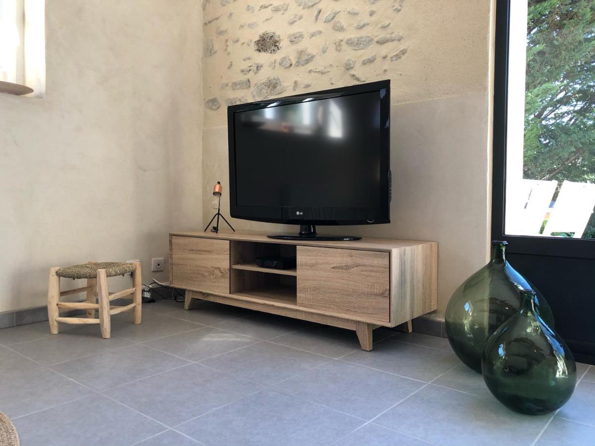 Mas provençal La Serallère au coeur des oliviers Venterol  Esterno foto